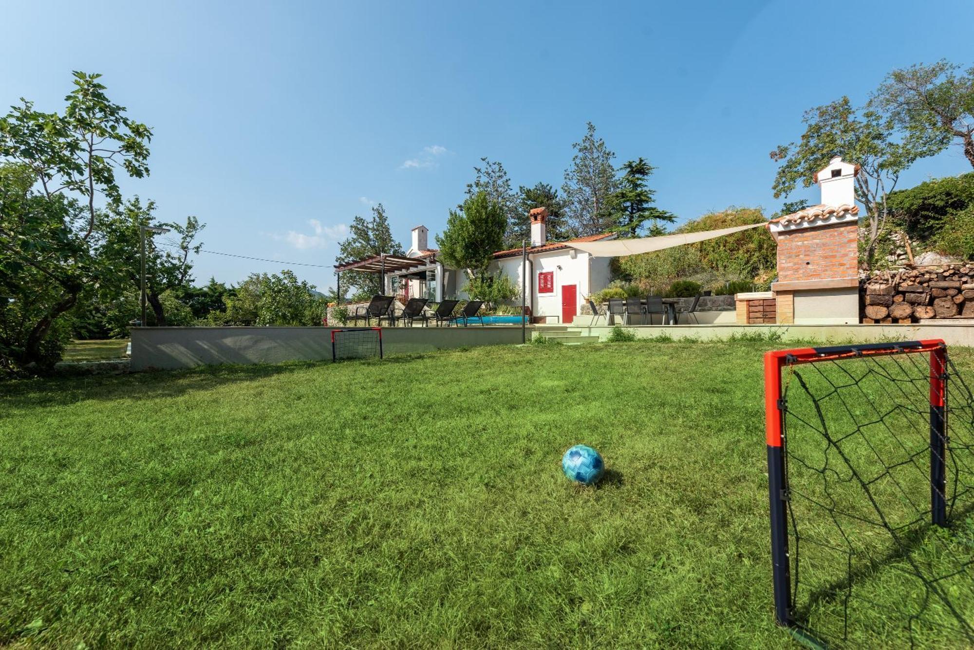 Garden Villa Hreljin Exterior photo