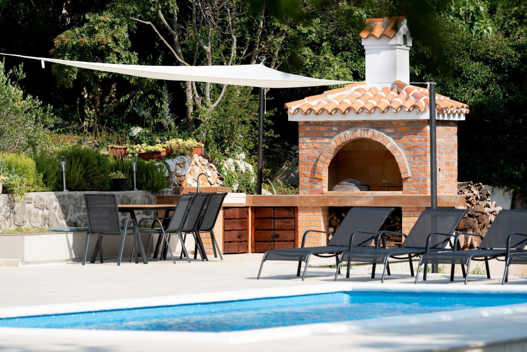 Garden Villa Hreljin Exterior photo